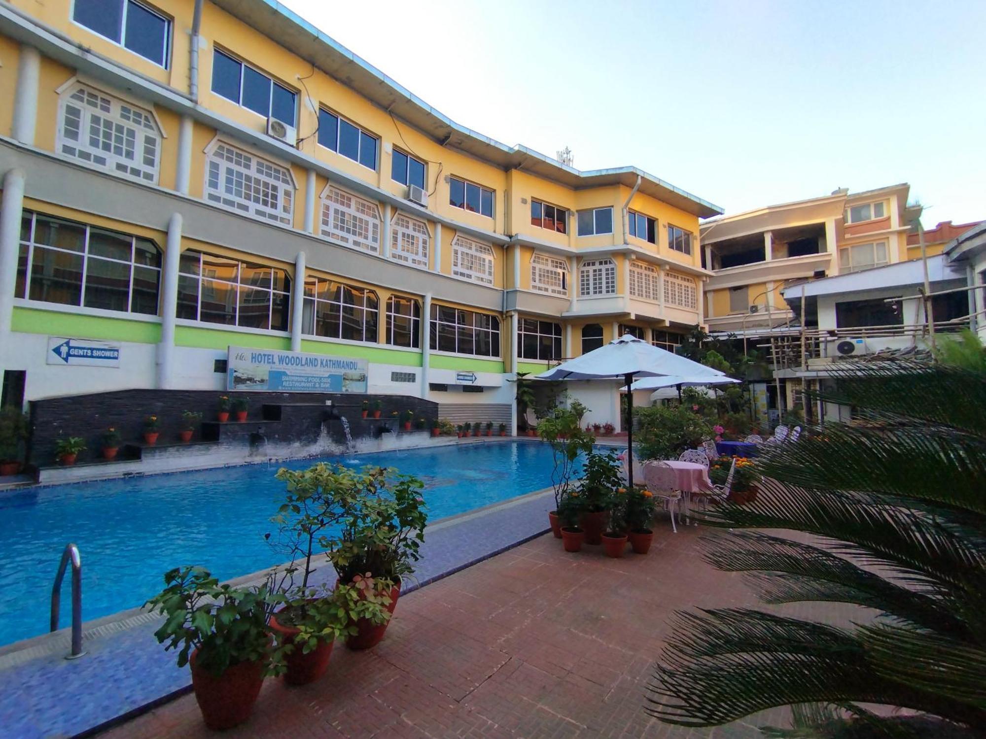 Hotel Woodland Katmandu Dış mekan fotoğraf